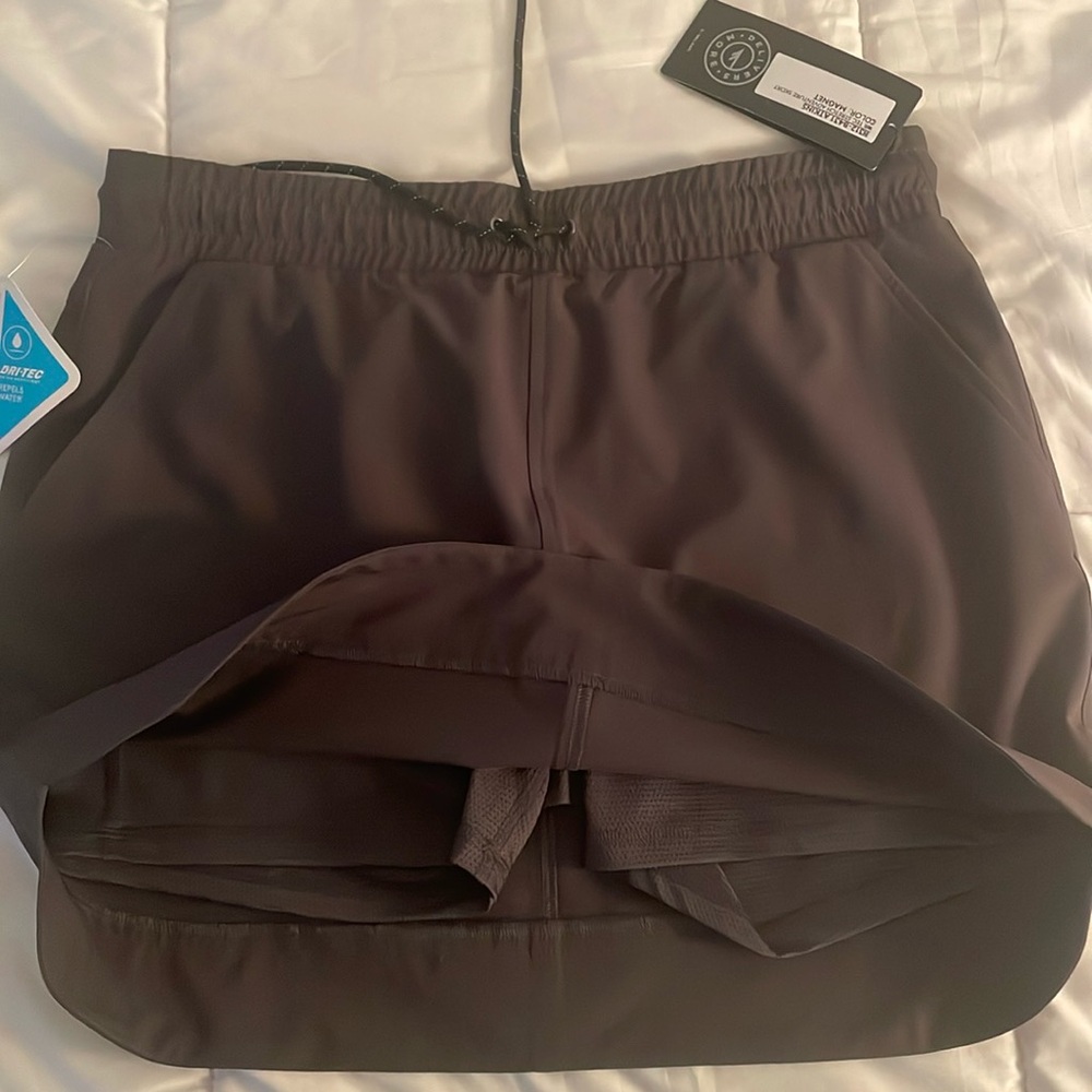 Color gray medium size